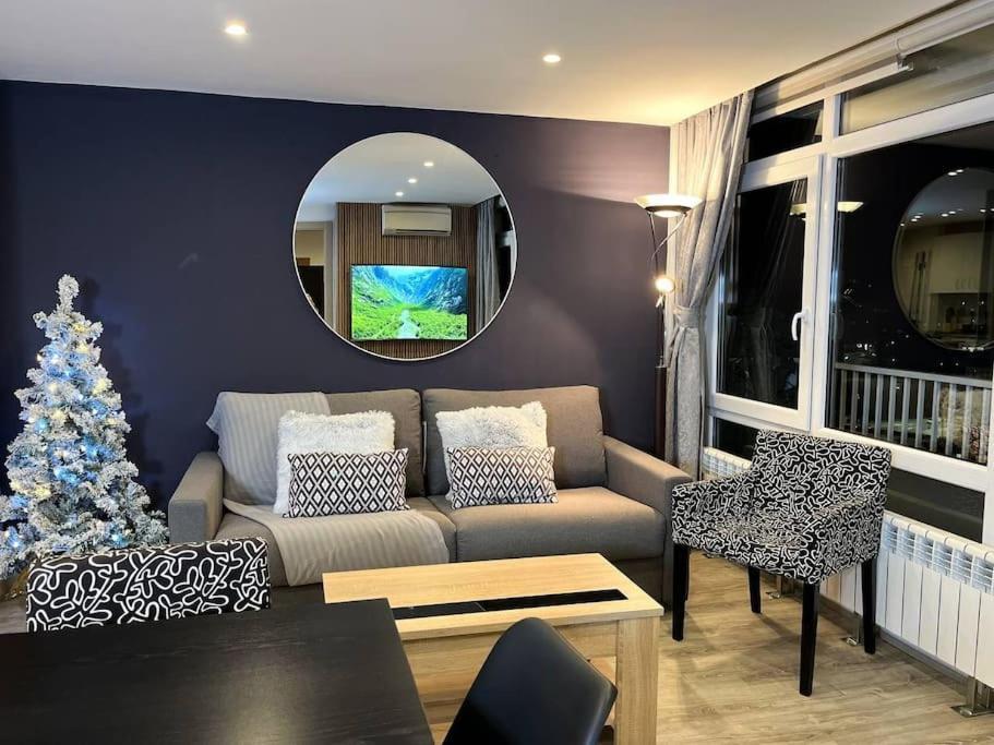 Casco Antiguo, Balcon Vistas, 10pax - 3parkings L By Bonesvacances Apartamento