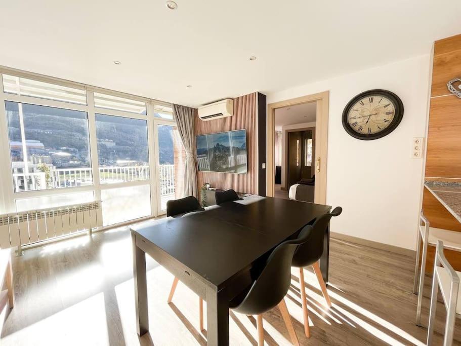 Apartamento Casco Antiguo, Balcon Vistas, 10pax - 3parkings L By Bonesvacances