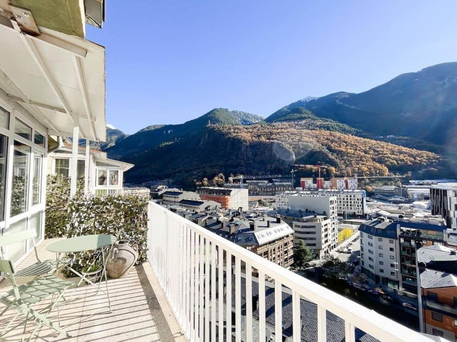 Apartamento Casco Antiguo, Balcon Vistas, 10pax - 3parkings L By Bonesvacances Andorra la Vieja